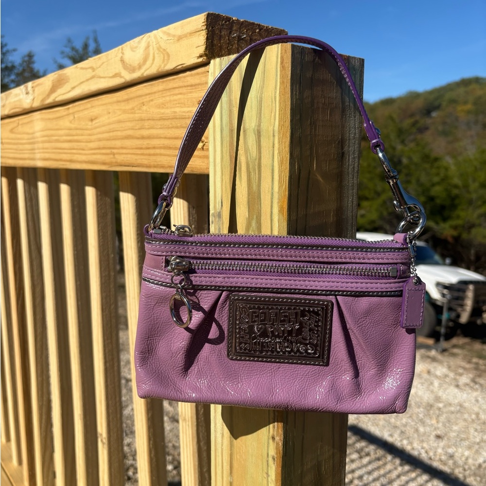 Coach grape ice shoulder bag